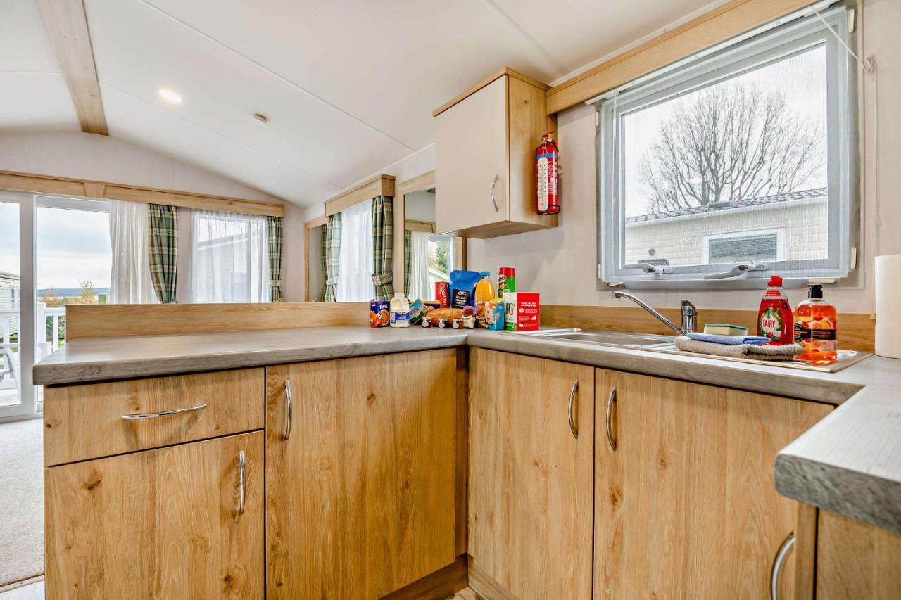 Sea La Vie Lodge, Rockley Park Holiday Park, Poole, Dorset Ngoại thất bức ảnh