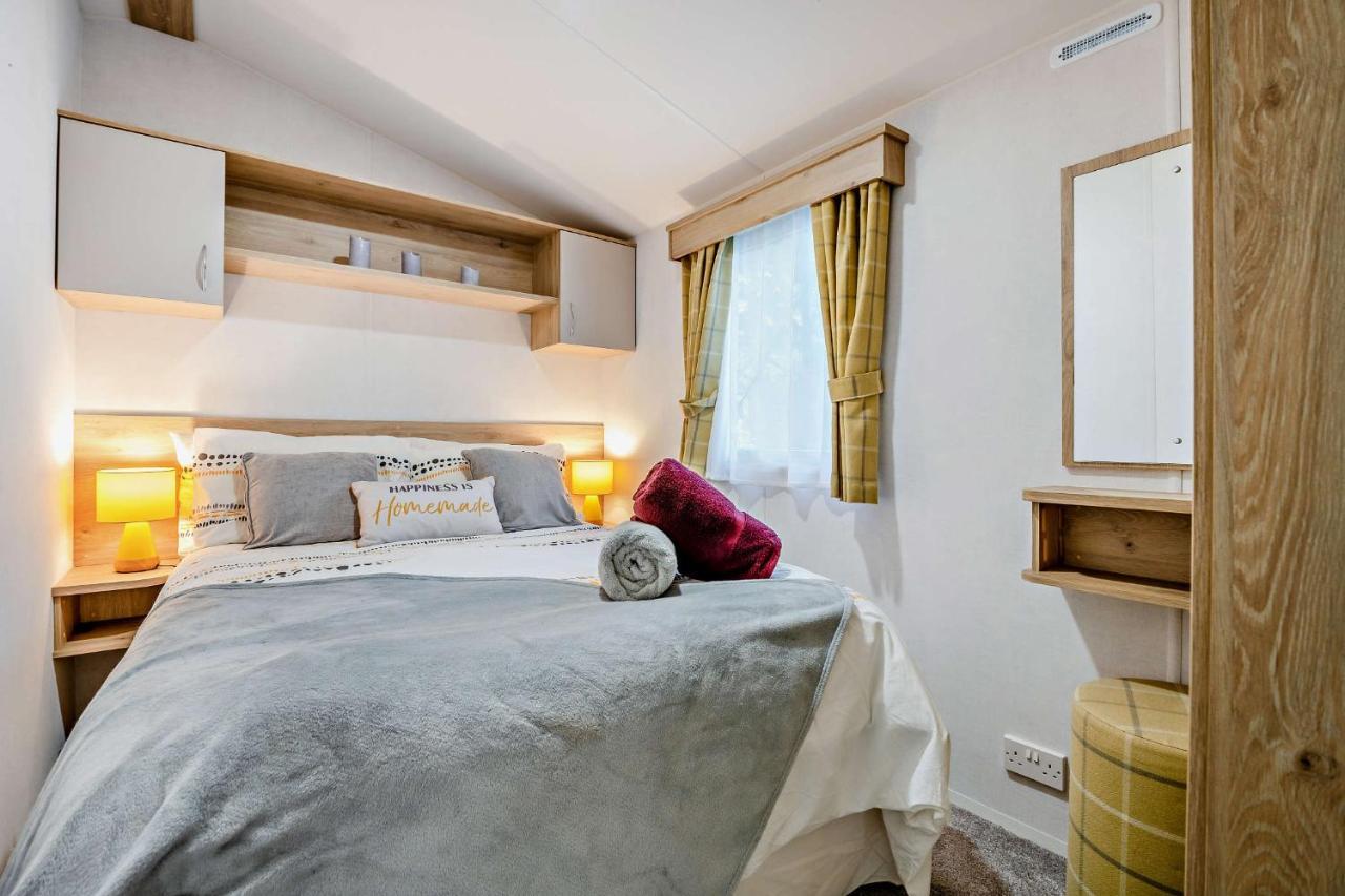 Sea La Vie Lodge, Rockley Park Holiday Park, Poole, Dorset Ngoại thất bức ảnh